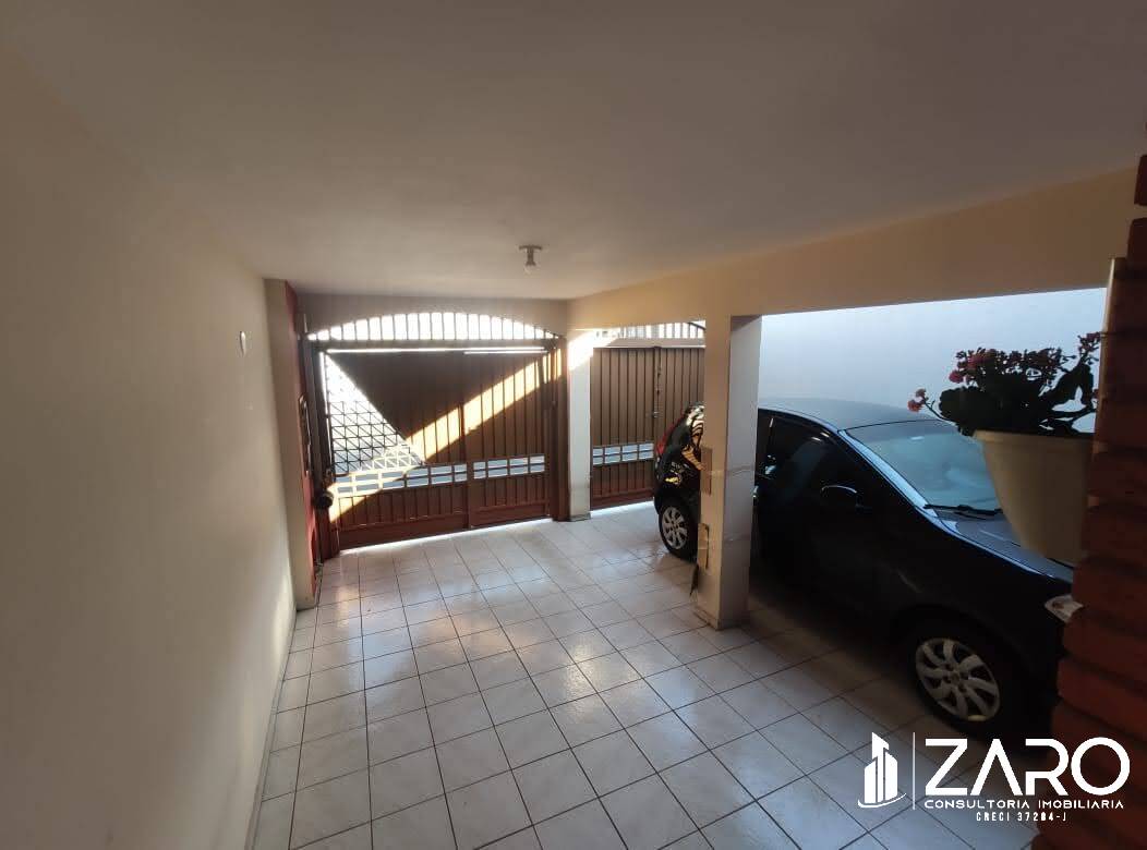 Casa à venda com 3 quartos, 93m² - Foto 2