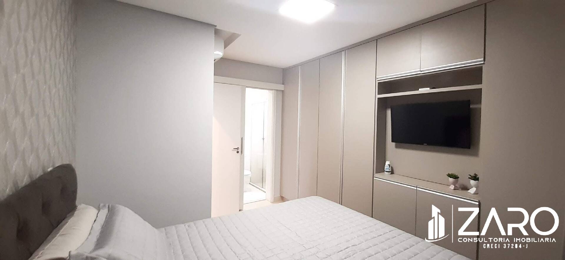 Apartamento à venda com 3 quartos, 94m² - Foto 32