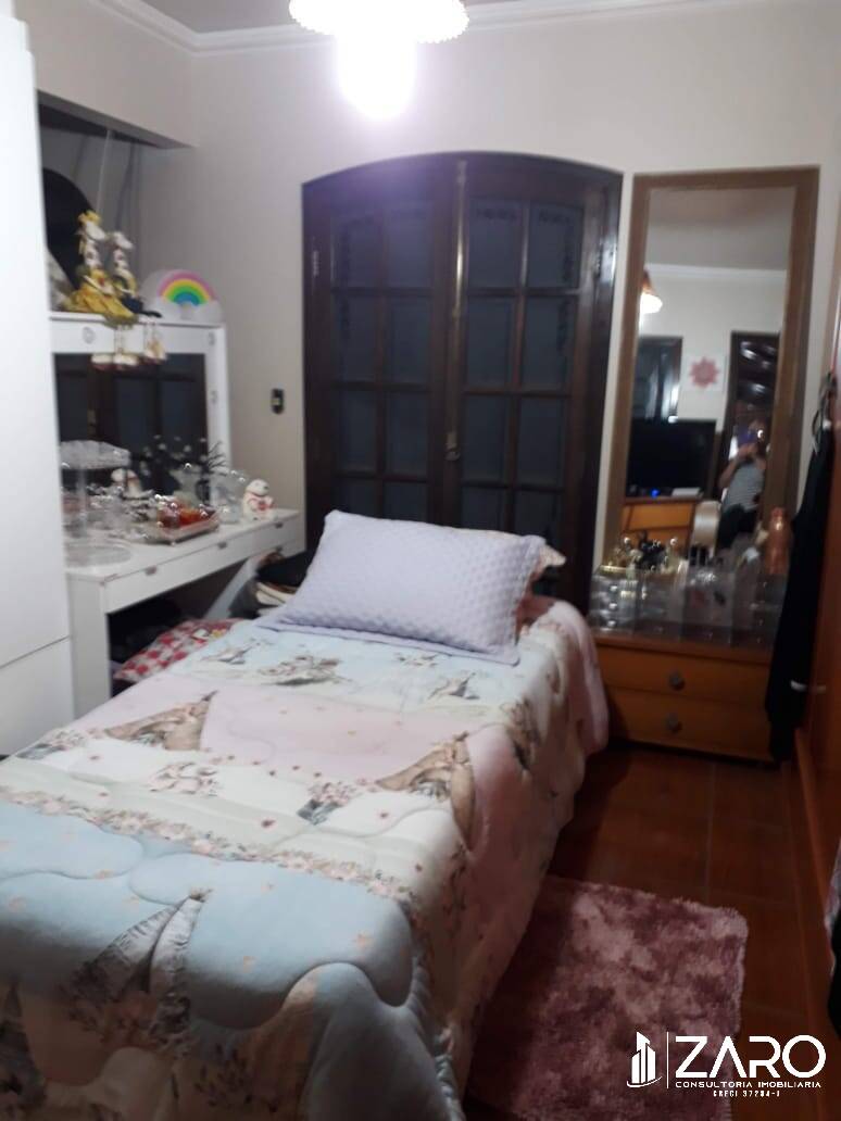 Casa à venda com 3 quartos, 150m² - Foto 13