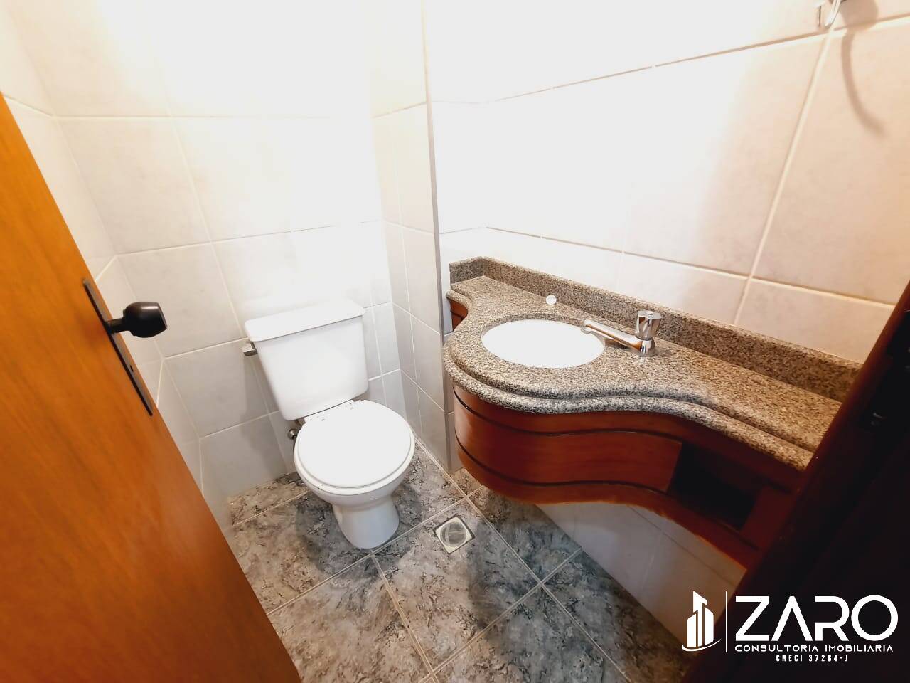 Apartamento à venda com 2 quartos, 74m² - Foto 5