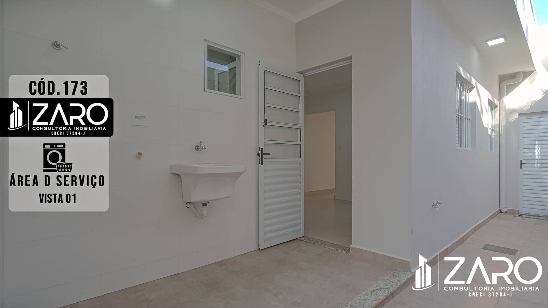 Casa à venda com 3 quartos, 100m² - Foto 14