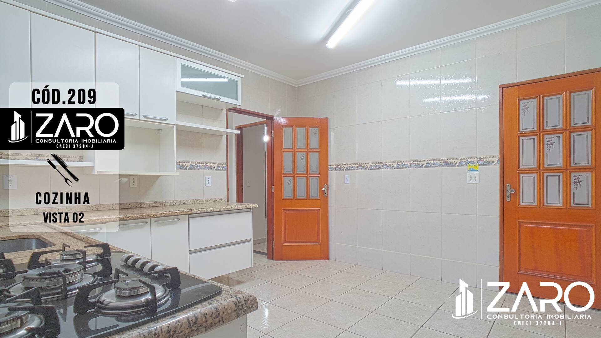 Casa à venda com 3 quartos, 150m² - Foto 4