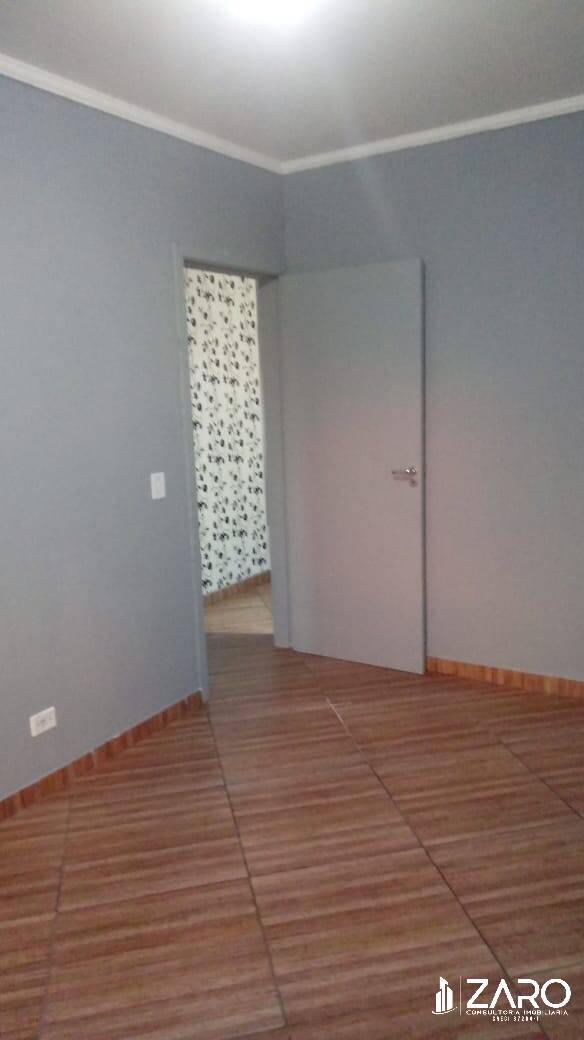 Apartamento à venda com 2 quartos, 48m² - Foto 2