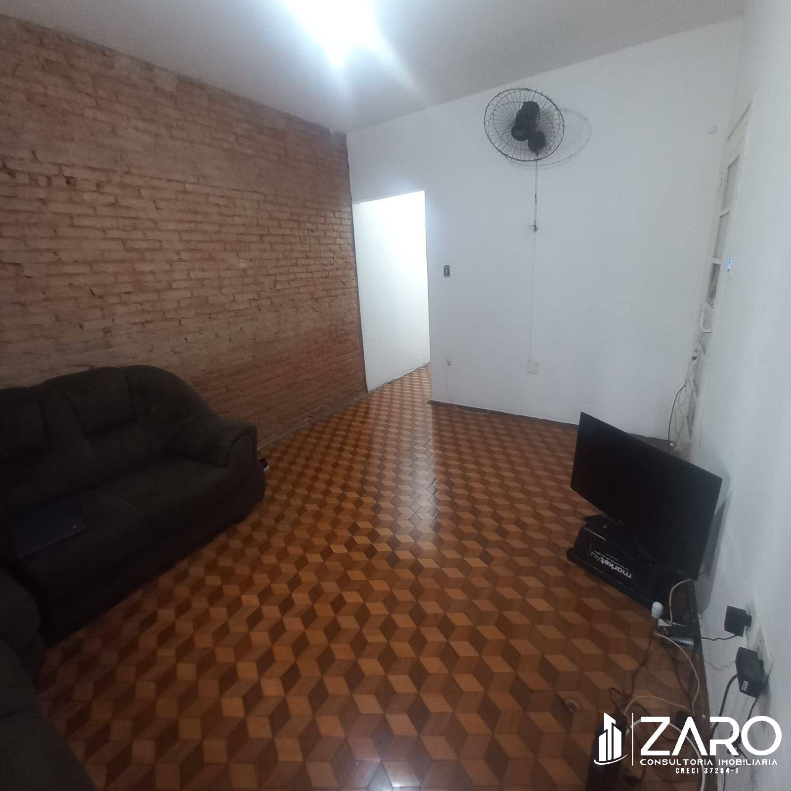 Casa à venda com 2 quartos, 117m² - Foto 8