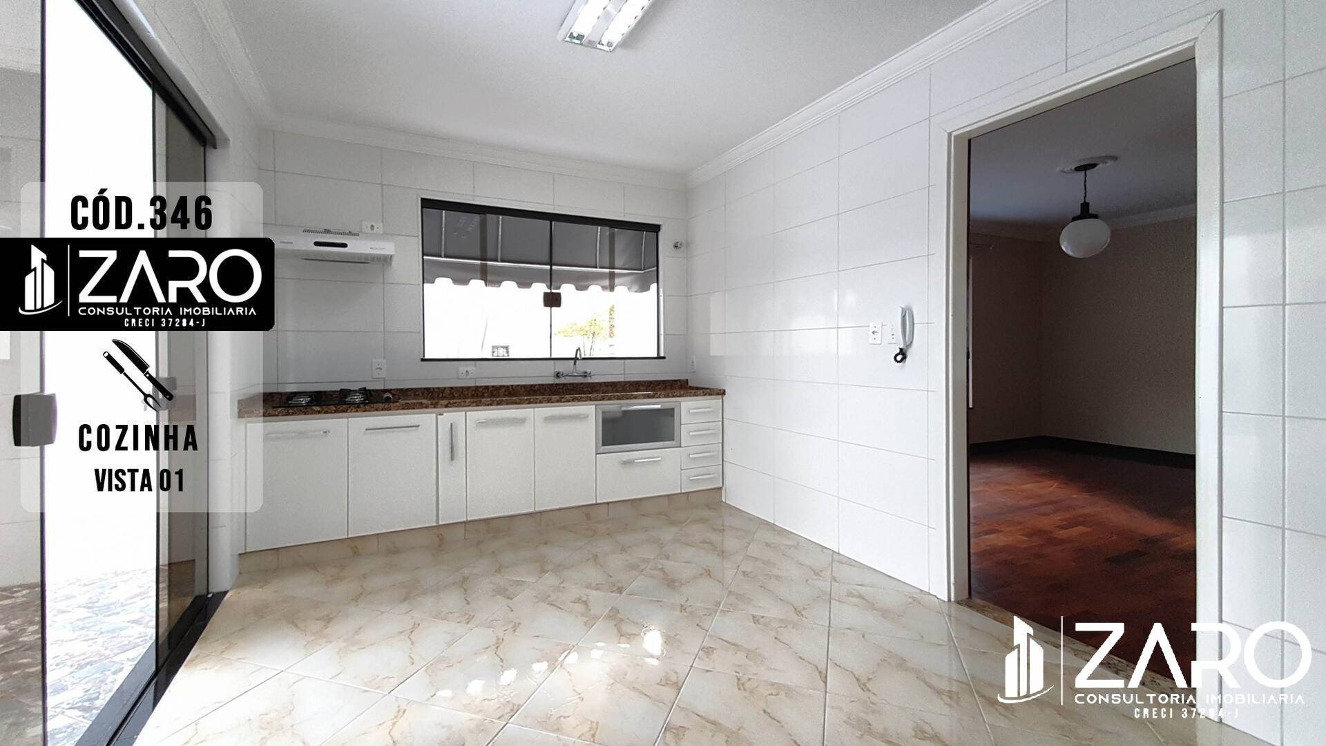 Casa à venda com 3 quartos, 224m² - Foto 14